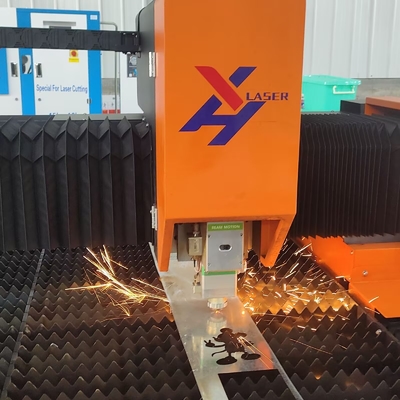 เครื่องตัดเลเซอร์ไฟเบอร์ CNC 3000*1500mm 3000W 6000W 12000W Max Raycus สําหรับโลหะแผ่น