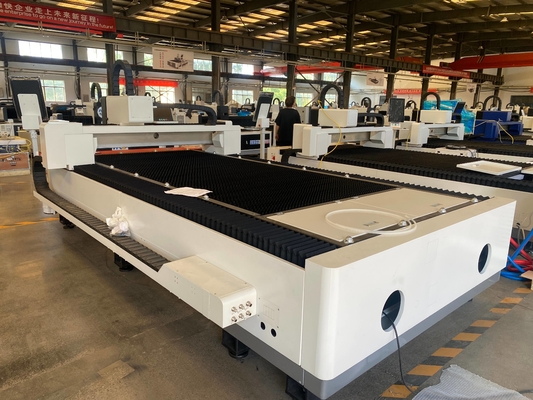 3015 เครื่องตัดเลเซอร์เส้นใย cNC มีแพลตฟอร์มเดียวสําหรับโลหะ