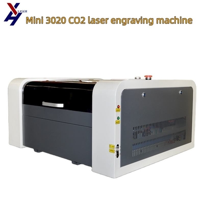 เครื่องฉลากเลเซอร์ CO2 ขนาด 300*200mm M2 Ruida สําหรับผ้าหนังแอคริลิกไม้